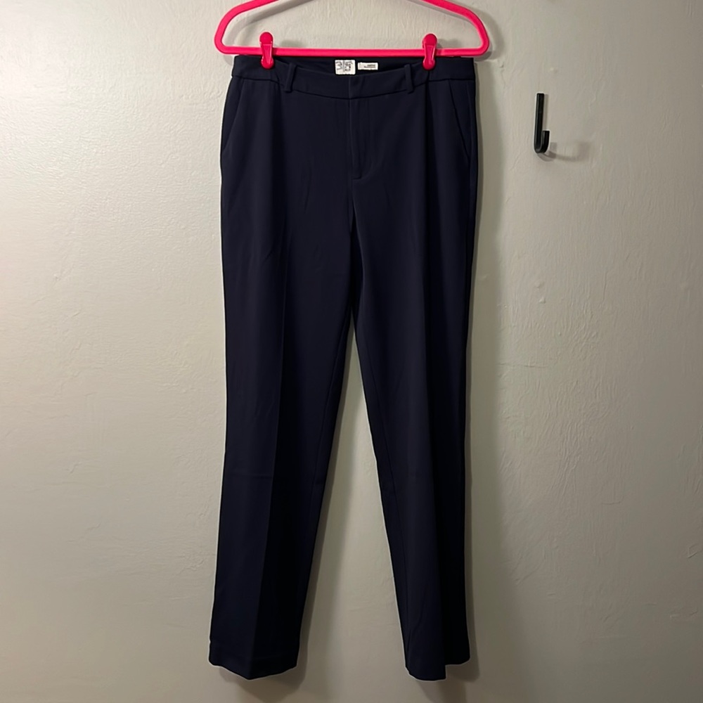 a new day Navy dress pants - stretchy! Size 8